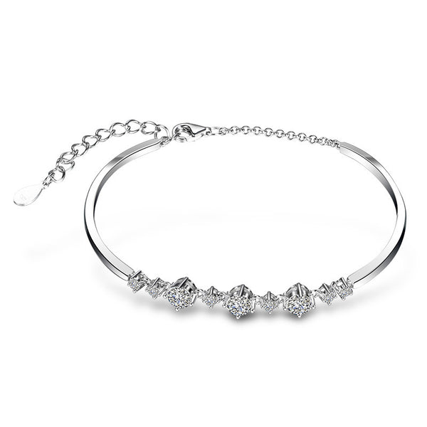 925 Sterling Silver Bangle With Simulated Diamond